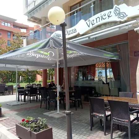 Appartement Sea View & *